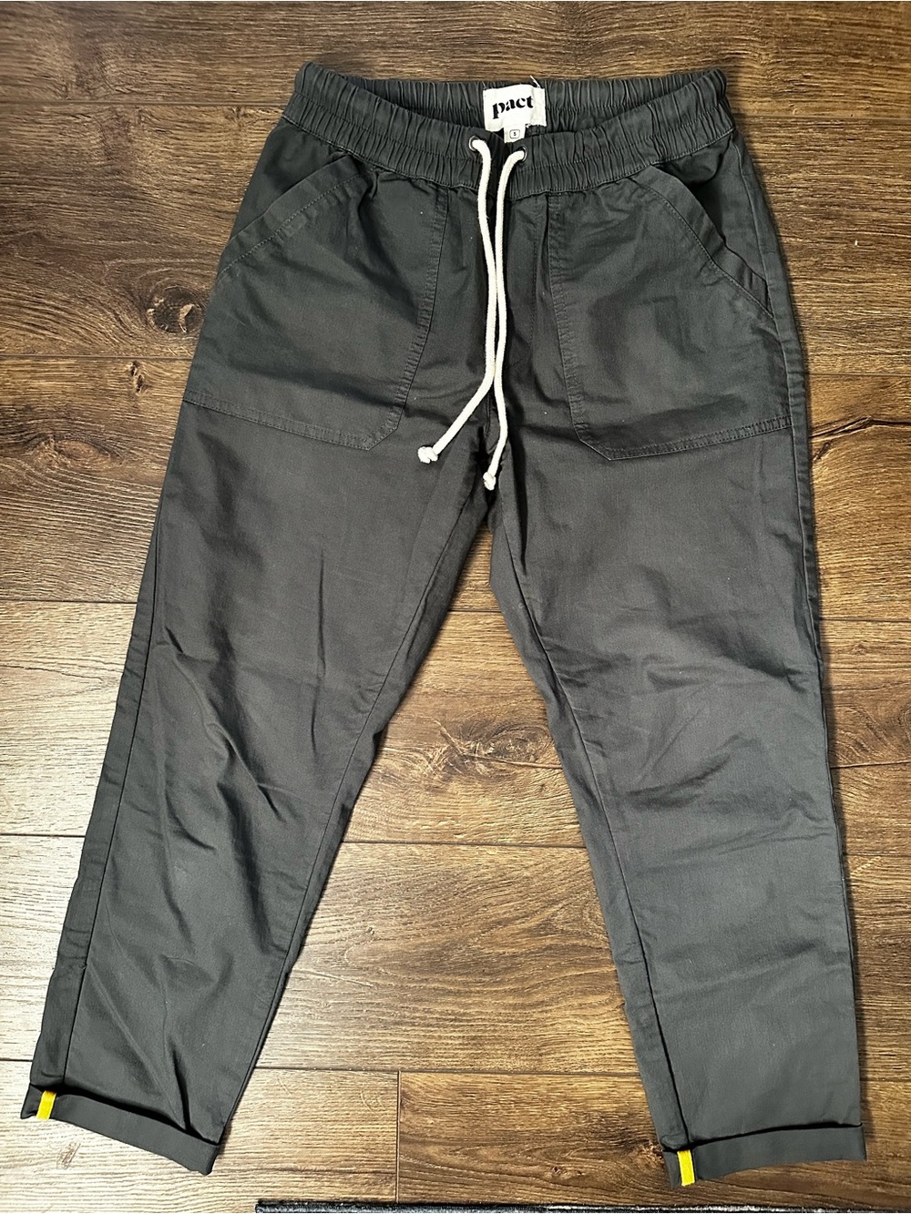 Women's Storm Woven Twill Roll Up Pant
Size: Small